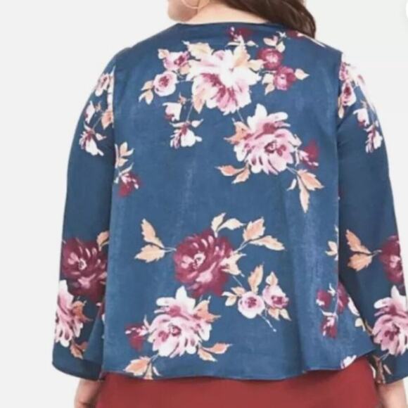 Torrid Brand Teal Blue Floral Satin Open Front Boho Kimono, 00/0 (M/L) - Picture 2 of 5